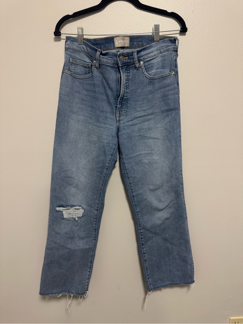Everlane The Kick Cropped Jean Distressed - Picture 2 of 10